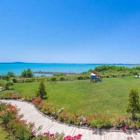 Diamond Apartment Burgas